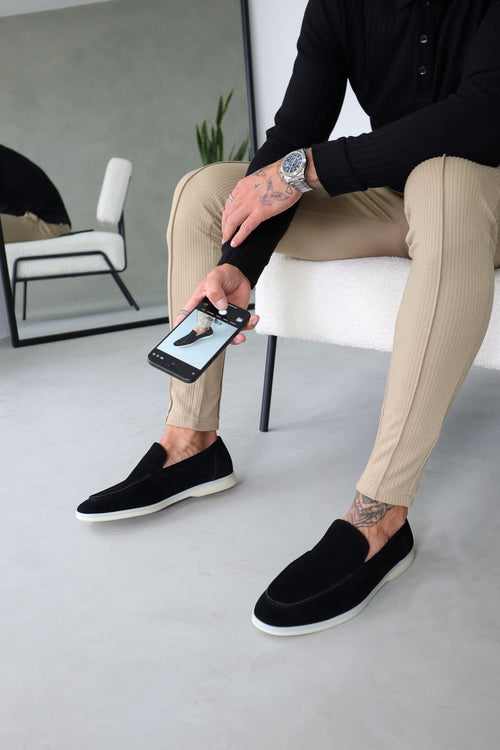 THE PREMIUM SUEDE LOAFER